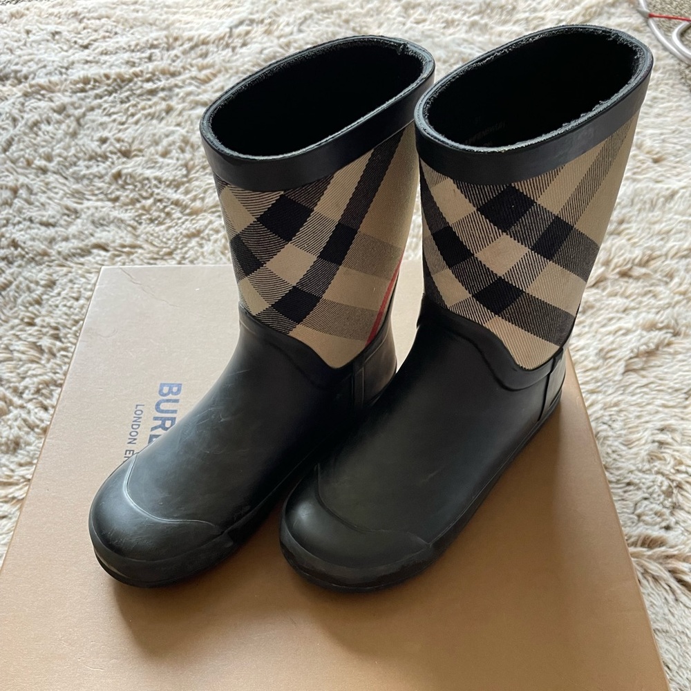 Burberry rain boots